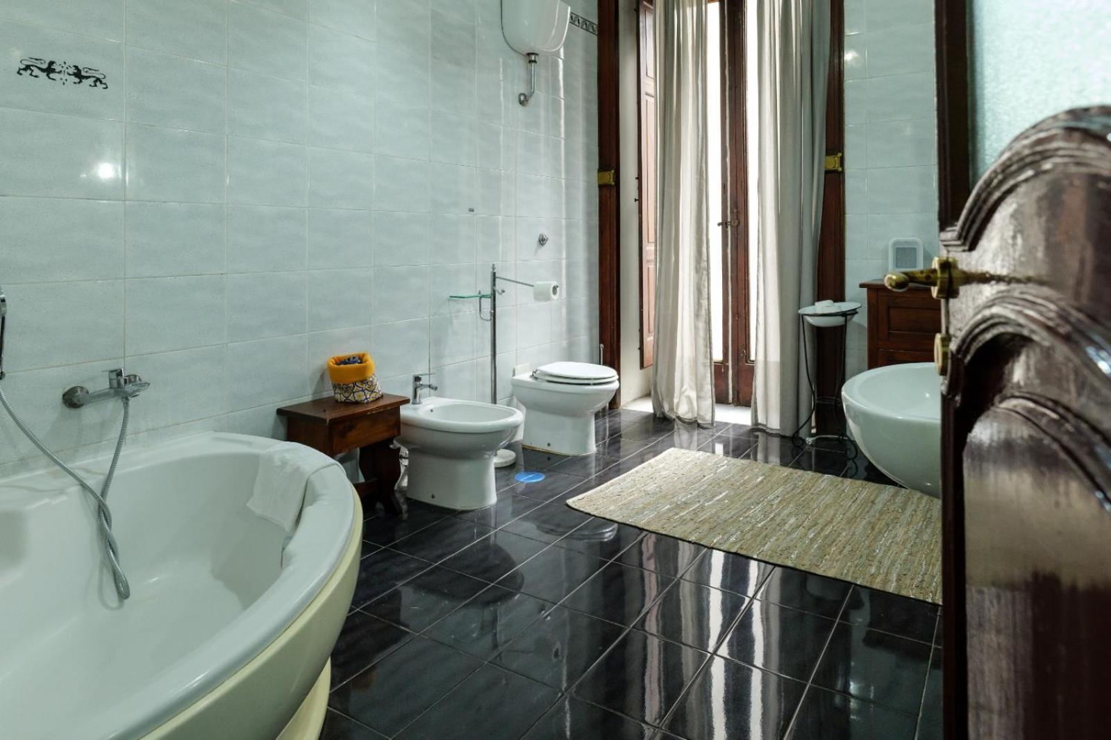 La Casa Di Nonna Teresa Bed & Breakfast Napoli Ngoại thất bức ảnh