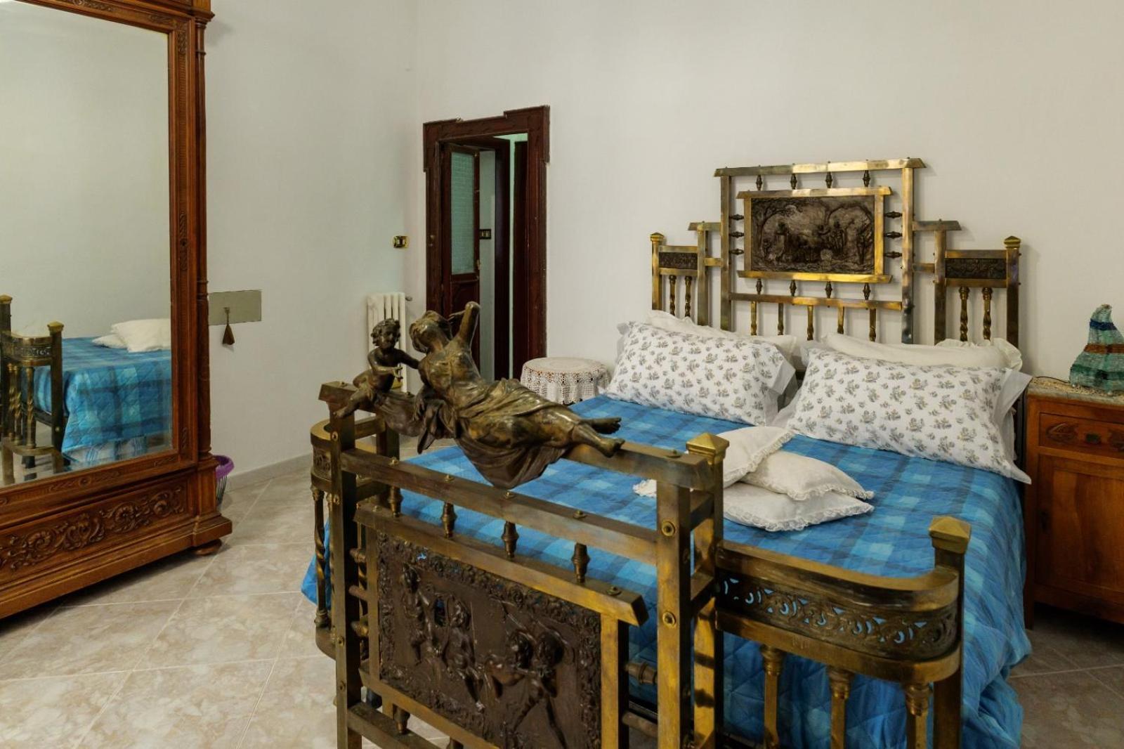 La Casa Di Nonna Teresa Bed & Breakfast Napoli Ngoại thất bức ảnh